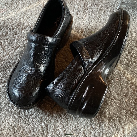 B.O.C black slip on Peggy clog shoes New! Size 9 - Picture 10 of 12